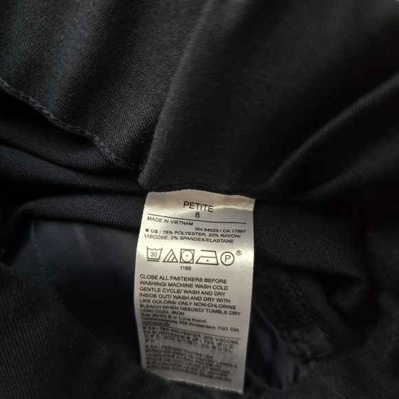 Banana Republic High-Waist, Wide Leg, Cropped Pants Size 8P - Picture 4 of 5